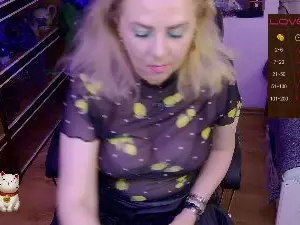 Delicecatmyau  live sex cam