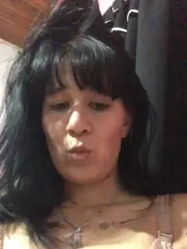 Laamarii  live sex cam