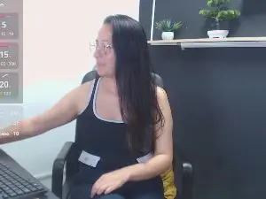 Lauryn_Jones  live sex cam