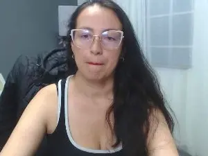Lauryn_Jones  live sex cam