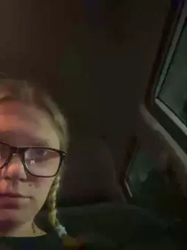 Athenalovebug82  live sex cam