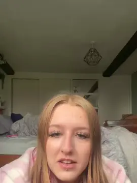 Icandy0  live sex cam
