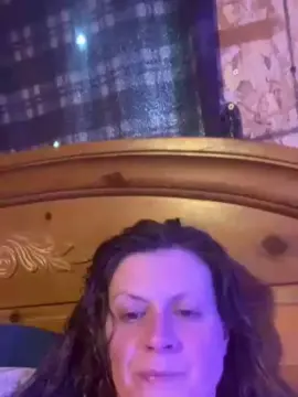 Pisces8  live sex cam