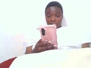 Sweetlolo_xxx  live sex cam