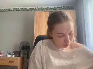 PerryFarrare  live sex cam