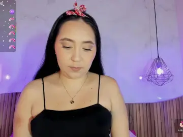 Alyssa_jones  live sex cam