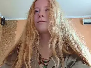 MickeyAnway  live sex cam