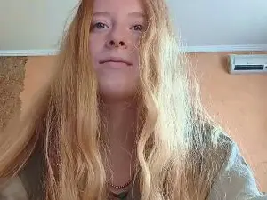 MickeyAnway  live sex cam