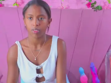 AngeyaPetite  live sex cam