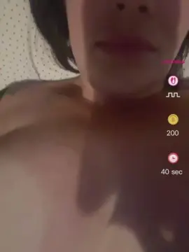 Saphire82  live sex cam