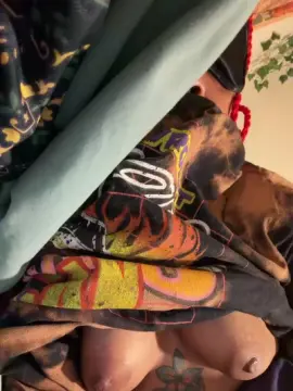 Sinfullhoneii  live sex cam