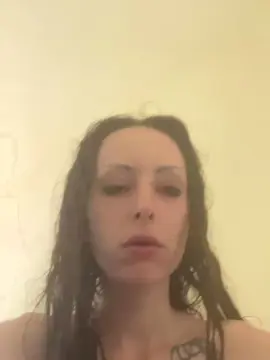 Bigiulia42gcom2  live sex cam