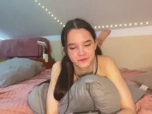JoanLoran  live sex cam