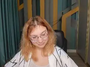 AngelinaLow  live sex cam
