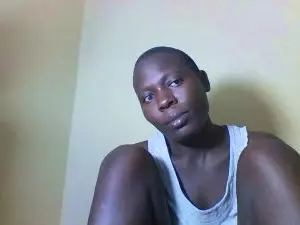 Darkbeautie  live sex cam