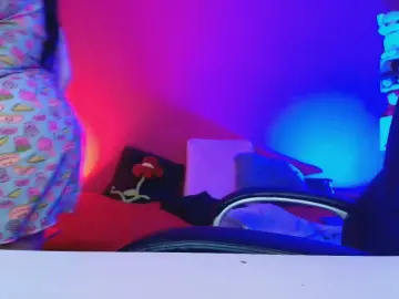 Lulubigtitts1  live sex cam