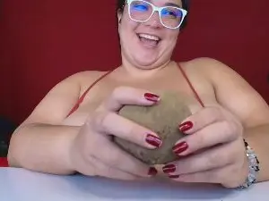 Lulubigtitts1  live sex cam