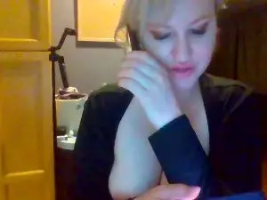 Kamryngirl  live sex cam