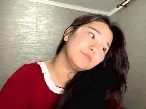 MadelineKum  live sex cam