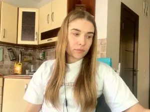 MireyaKobus  live sex cam