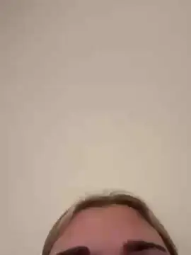 Bigtittyw4  live sex cam