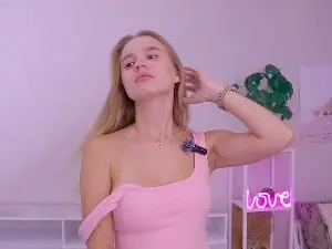 ArdisMoldrem  live sex cam