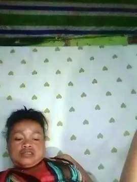 Bellahotty69  live sex cam