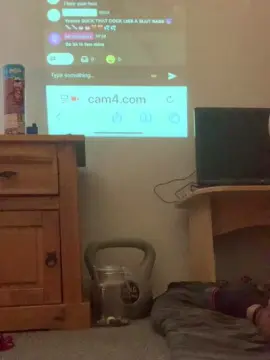 Mrsmoreplz  live sex cam