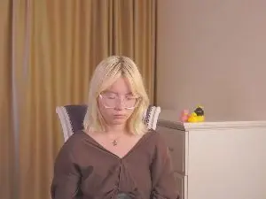 TandyMasturzo  live sex cam