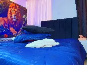 Diosa_victoria2  live sex cam