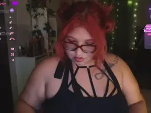 Magicurves  live sex cam