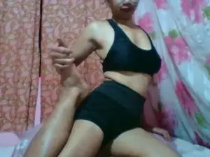 Miawinders4  live sex cam