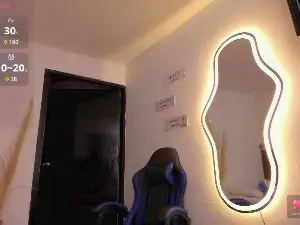 Sarasvati_rai  live sex cam