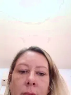 Dirtyvainilla  live sex cam