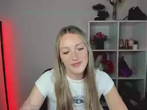 EvelynBlond  live sex cam