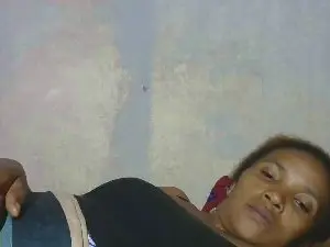 Nirinasexi2  live sex cam