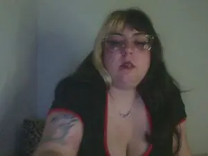 Softicecream69  live sex cam