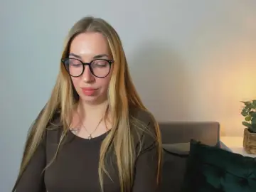 AriaSexually  live sex cam