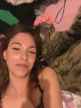 Sibyl  live sex cam