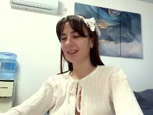 EmeldaMcnealy  live sex cam