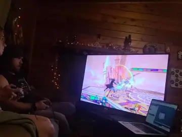 Hinatablooms  live sex cam