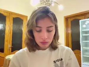 NicholeGauna  live sex cam