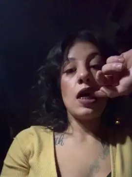 SexyTinyLatina  live sex cam