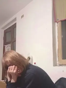 Mogliettina30  live sex cam
