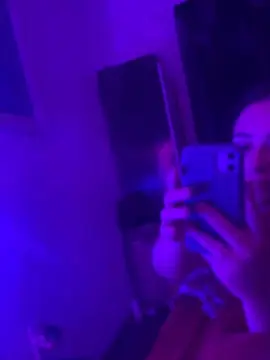 CamillaFischer  live sex cam