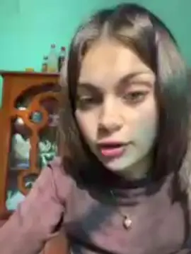 Esmebaby  live sex cam