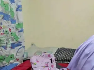 Lau_xury  live sex cam