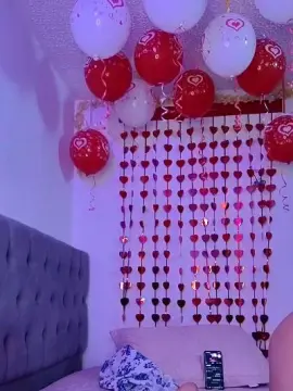 Makarenasexyy  live sex cam
