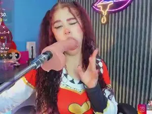 Valkaa_teen  live sex cam