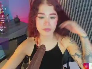 Valkaa_teen  live sex cam